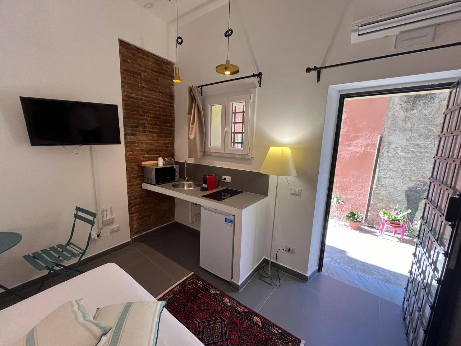 B&B Sant'Agostino パレルモ エクステリア 写真