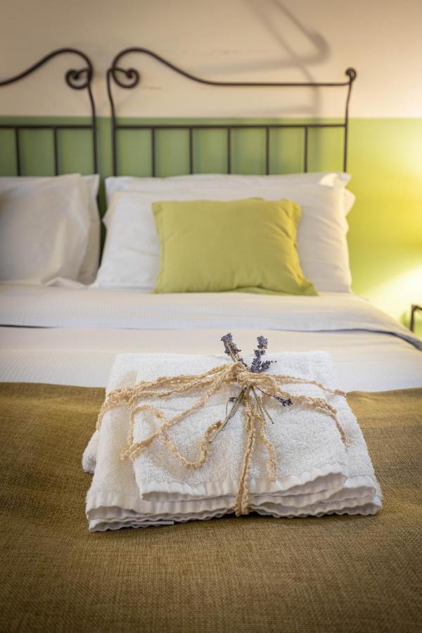 B&B Sant'Agostino パレルモ エクステリア 写真